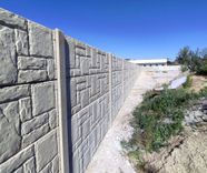 Betónový plot vzor Kameň šedá